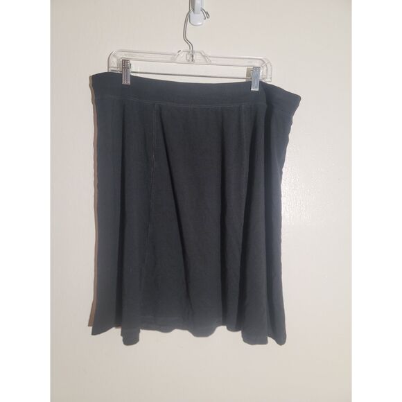 GUC Women's L.L. Bean Solid Black A-Line Skirt sz XL Above Knee Unlined - Picture 2 of 5